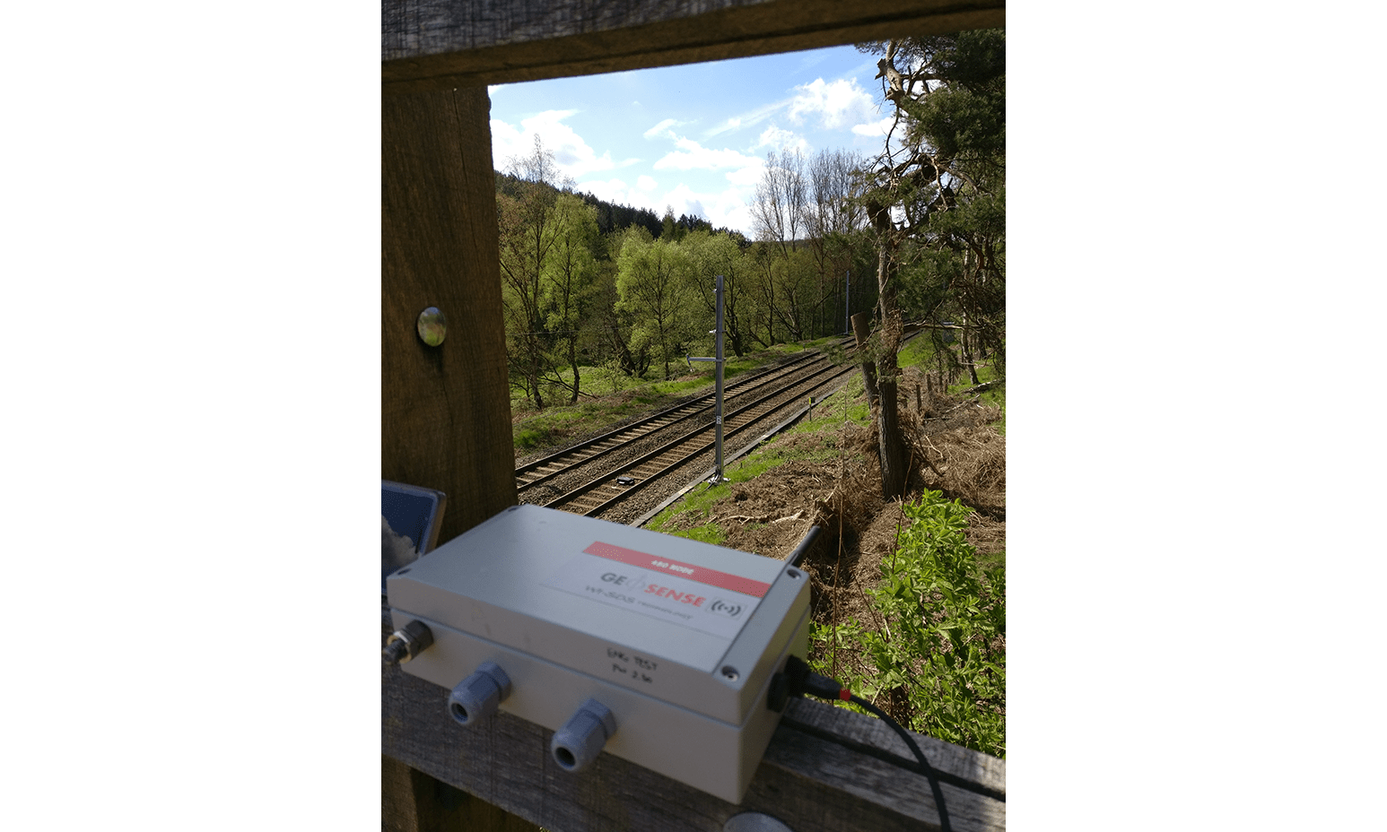 Signal coverage testing from bridge of WI-SOS 480 system on the Chase Line